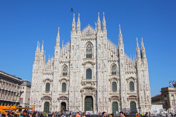 阿布拉汗总结2025：谢谢这一年的滚烫，谢谢所有“我们”