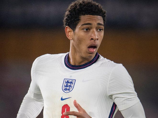 雄鹿伤病更新：场均3.3记三分的AJ·格林战活塞缺席