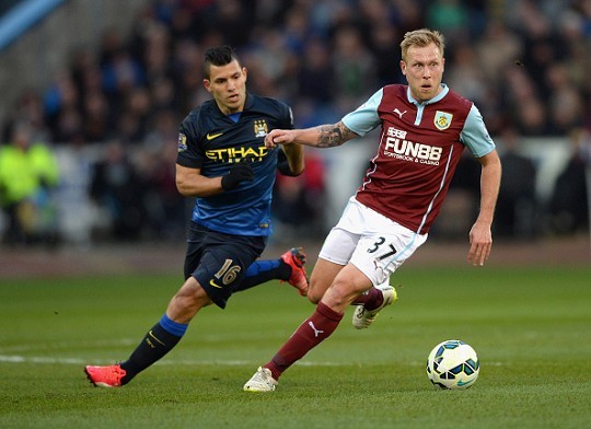 CBA杯战报：王哲林17分7板，上海111-72狂胜四川