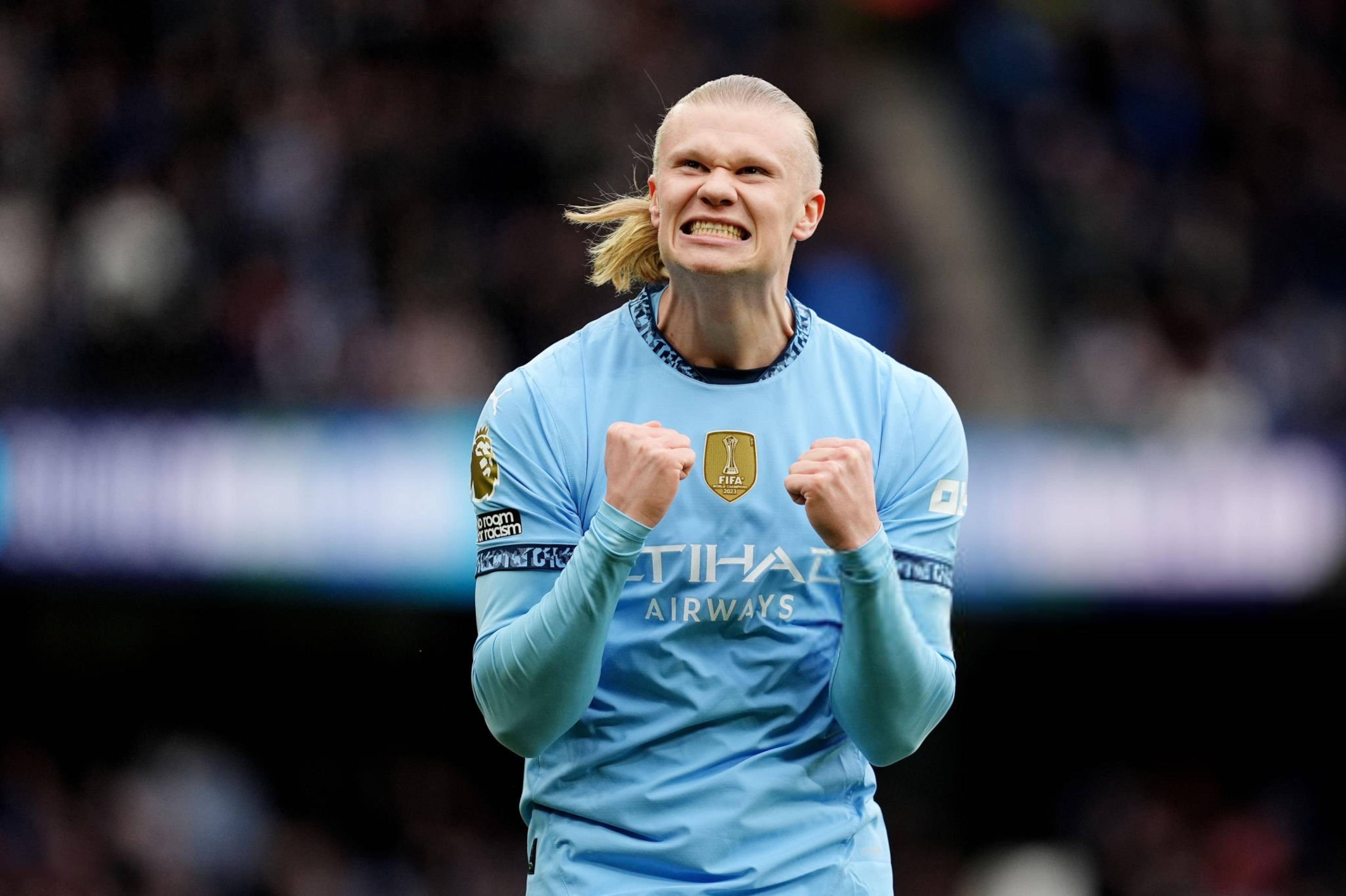 足球国足公布出征名单，多名主力如期入选