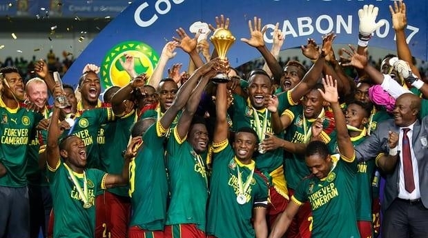 山东男篮上半场强势领先