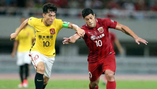 拉齐奥vs莱切：罗马尼奥利、贡多齐首发，卡马尔达、索蒂尔出战